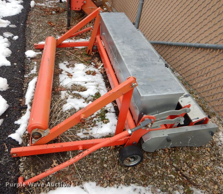 image for item DI9210 Wiedenmann Terra-Combi TC160 aerator/seeder