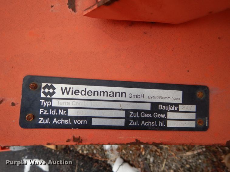 image for item DI9210 Wiedenmann Terra-Combi TC160 aerator/seeder