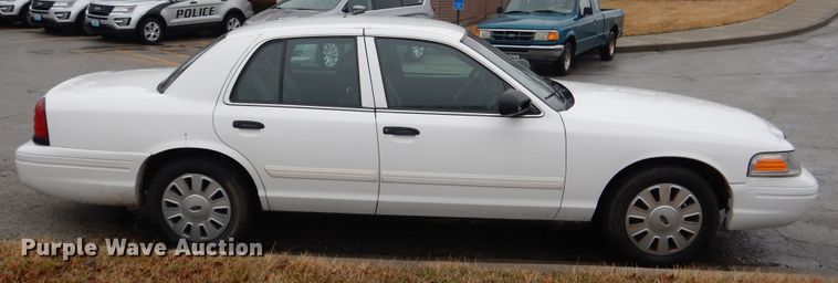 image for item EK9141 2011 Ford Crown Victoria Police Interceptor