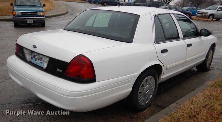 image for item EK9141 2011 Ford Crown Victoria Police Interceptor
