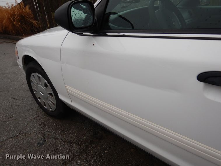 image for item EK9141 2011 Ford Crown Victoria Police Interceptor