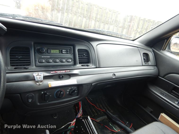 image for item EK9141 2011 Ford Crown Victoria Police Interceptor