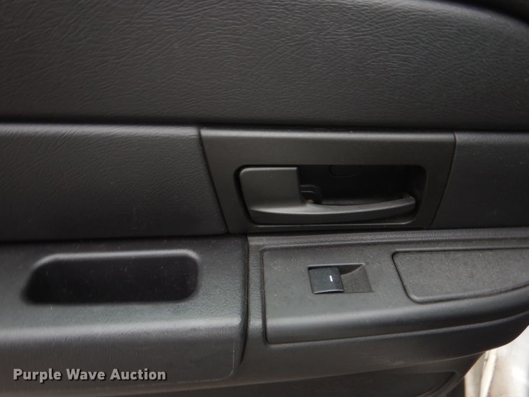 image for item EK9141 2011 Ford Crown Victoria Police Interceptor