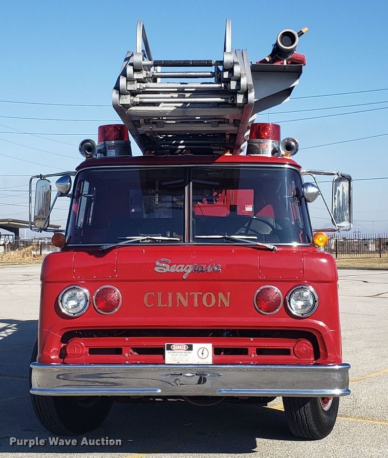 image for item EL9761 1978 Ford 8000 Seagrave aerial ladder fire truck