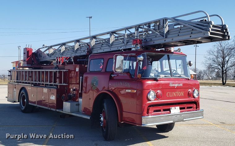 image for item EL9761 1978 Ford 8000 Seagrave aerial ladder fire truck