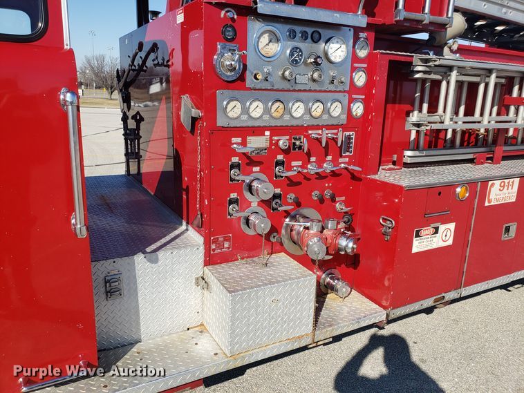 image for item EL9761 1978 Ford 8000 Seagrave aerial ladder fire truck