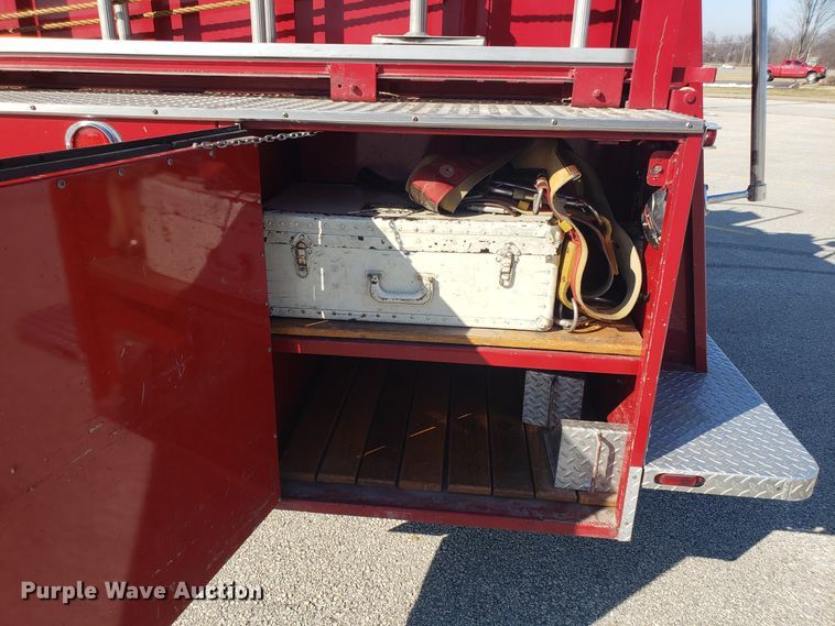 image for item EL9761 1978 Ford 8000 Seagrave aerial ladder fire truck