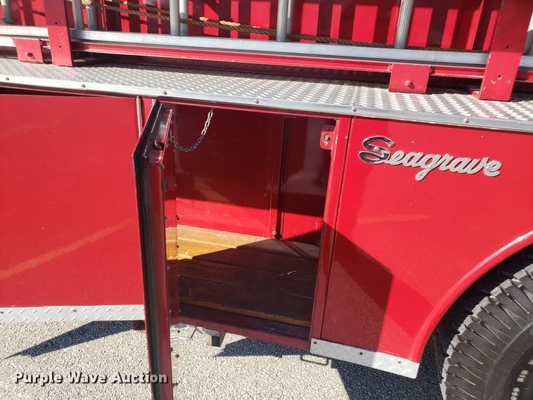 image for item EL9761 1978 Ford 8000 Seagrave aerial ladder fire truck