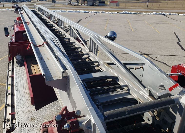 image for item EL9761 1978 Ford 8000 Seagrave aerial ladder fire truck