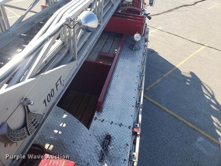 image for item EL9761 1978 Ford 8000 Seagrave aerial ladder fire truck