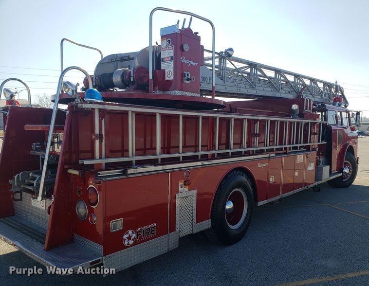 image for item EL9761 1978 Ford 8000 Seagrave aerial ladder fire truck