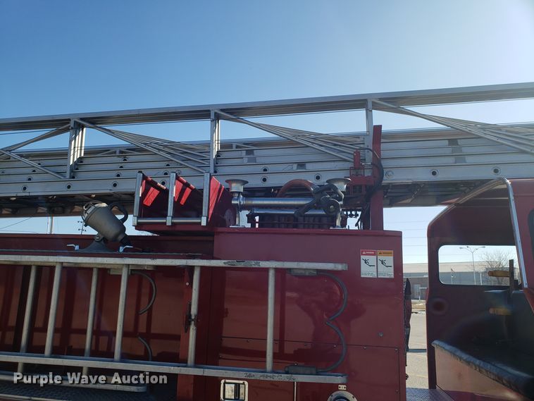 image for item EL9761 1978 Ford 8000 Seagrave aerial ladder fire truck