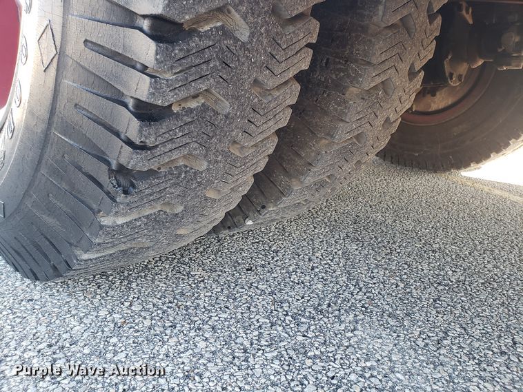 image for item EL9761 1978 Ford 8000 Seagrave aerial ladder fire truck