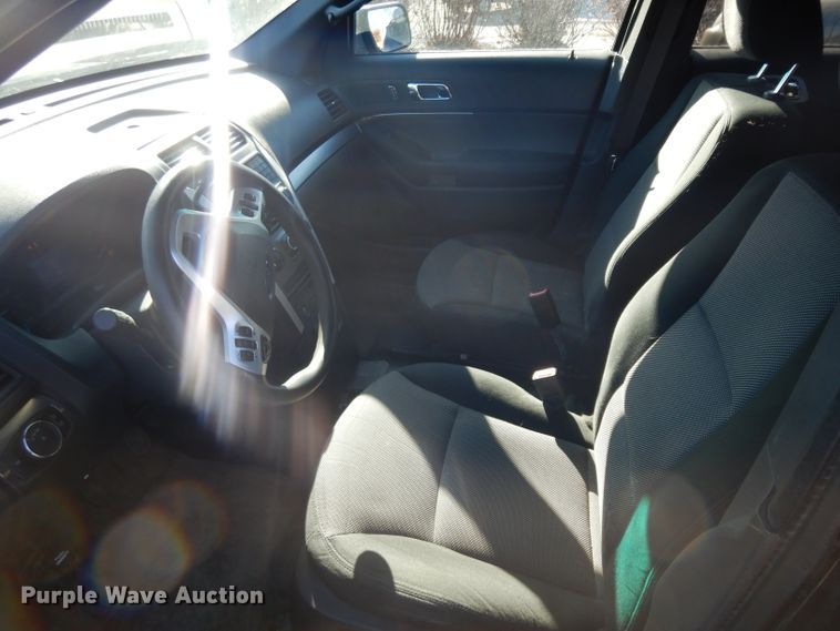 image for item ER9799 2013 Ford Explorer Police SUV