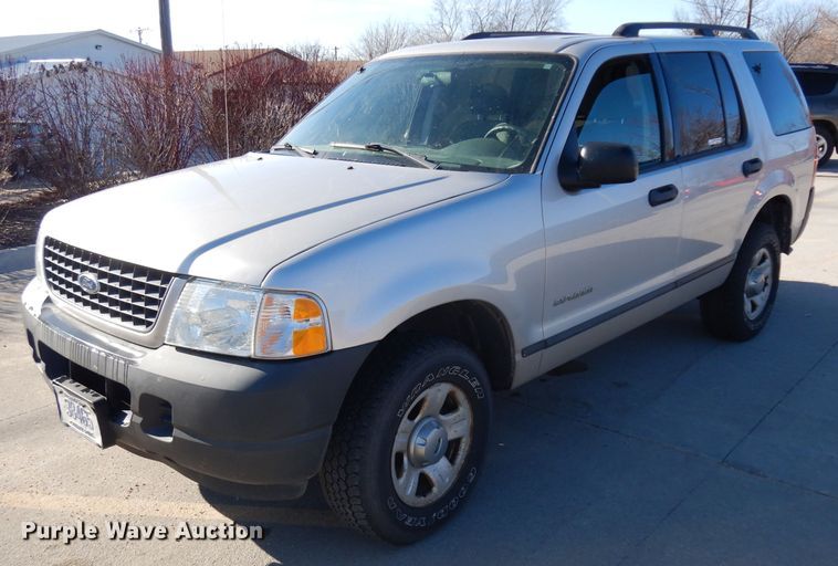 image for item ER9801 2004 Ford Explorer SUV
