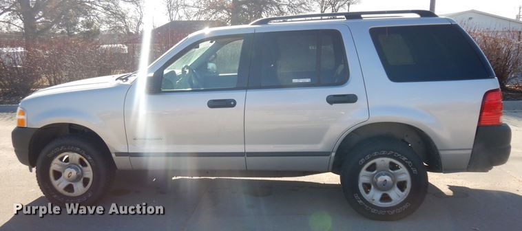 image for item ER9801 2004 Ford Explorer SUV