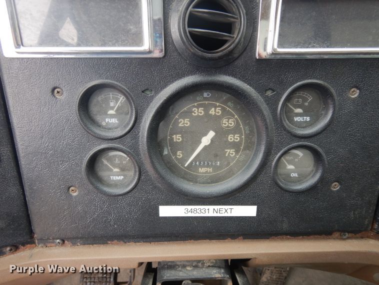 image for item ER9841 1997 Ford L8000 dump truck