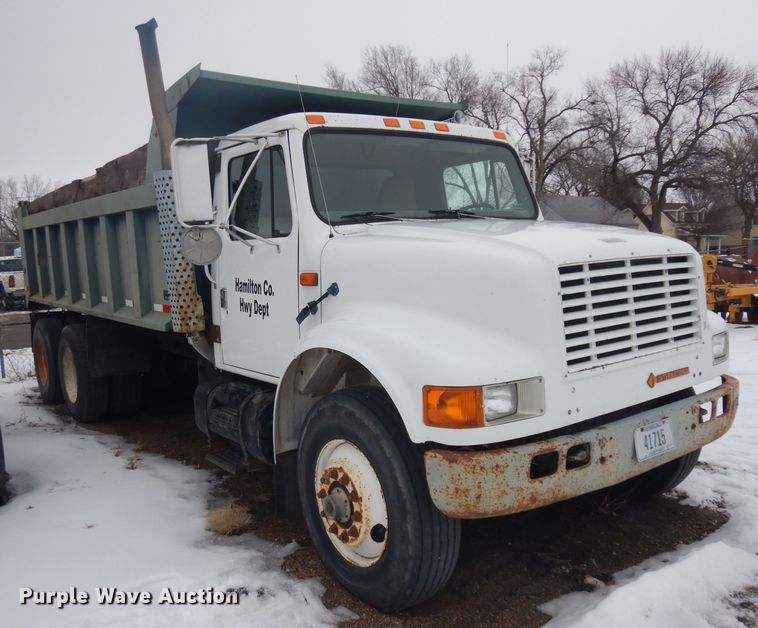 image for item ER9842 1991 International 4900 dump truck
