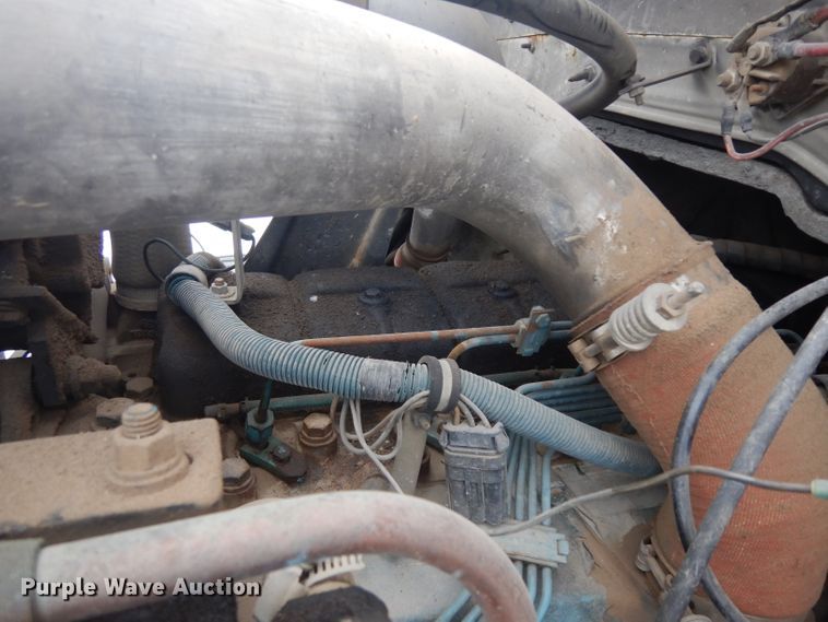 image for item ER9842 1991 International 4900 dump truck