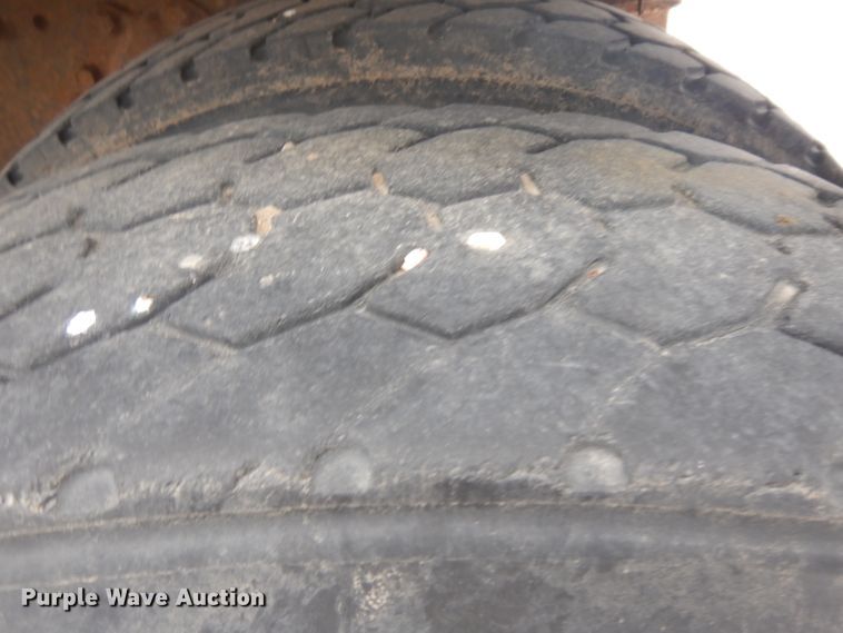 image for item ER9842 1991 International 4900 dump truck