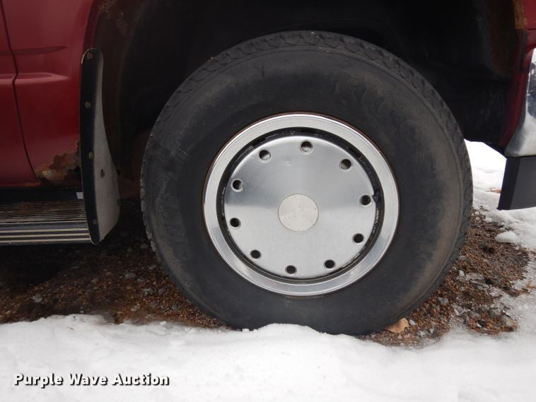 image for item ER9843 1989 Chevrolet Cheyenne 1500 pickup truck