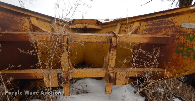 image for item ER9845 Balderson BV11 V-plow