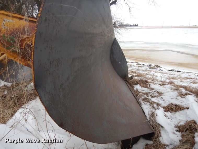 image for item ER9845 Balderson BV11 V-plow