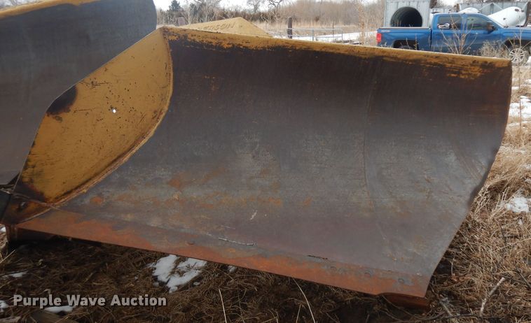 image for item ER9846 Balderson BV11 V-plow