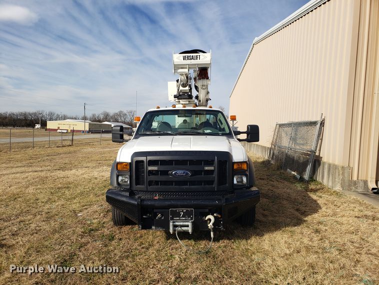image for item EZ9050 2009 Ford F550 Super Duty bucket truck