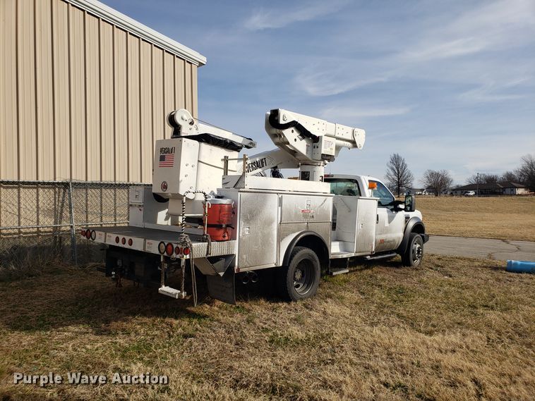 image for item EZ9050 2009 Ford F550 Super Duty bucket truck
