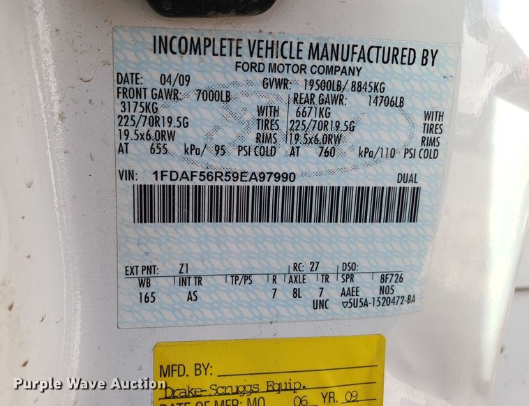 image for item EZ9050 2009 Ford F550 Super Duty bucket truck