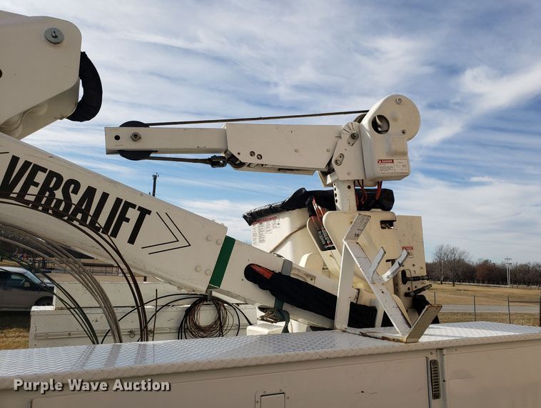image for item EZ9050 2009 Ford F550 Super Duty bucket truck
