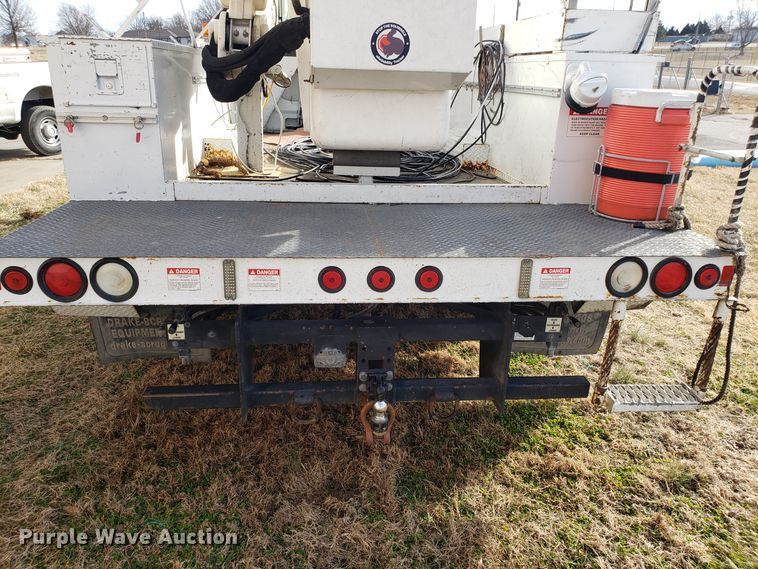 image for item EZ9050 2009 Ford F550 Super Duty bucket truck