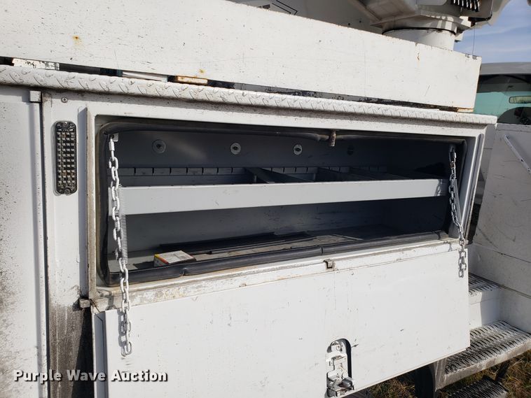 image for item EZ9050 2009 Ford F550 Super Duty bucket truck