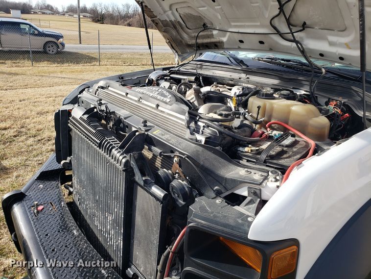 image for item EZ9050 2009 Ford F550 Super Duty bucket truck