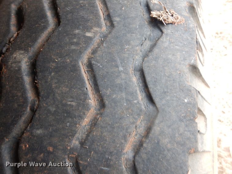 image for item FF9240 1980 Chevrolet CC65042 feed delivery tuck