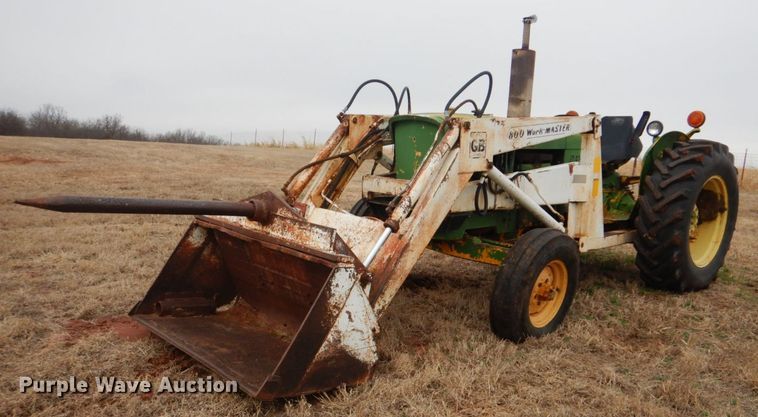 image for item FF9243 John Deere 401 tractor