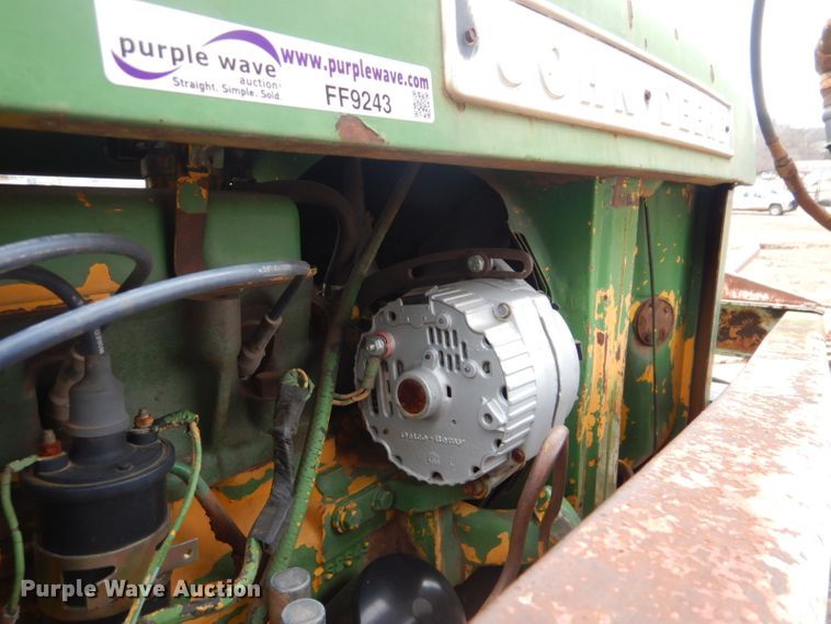 image for item FF9243 John Deere 401 tractor