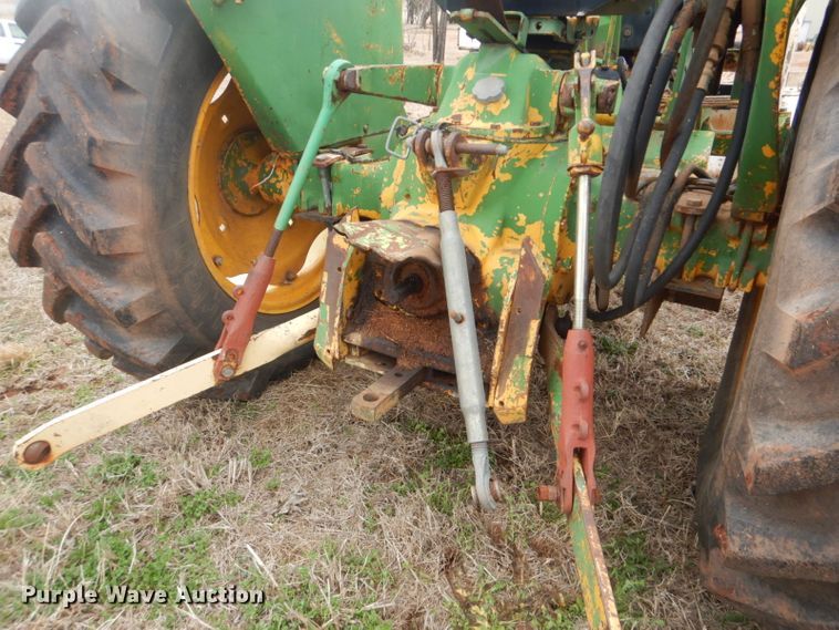 image for item FF9243 John Deere 401 tractor