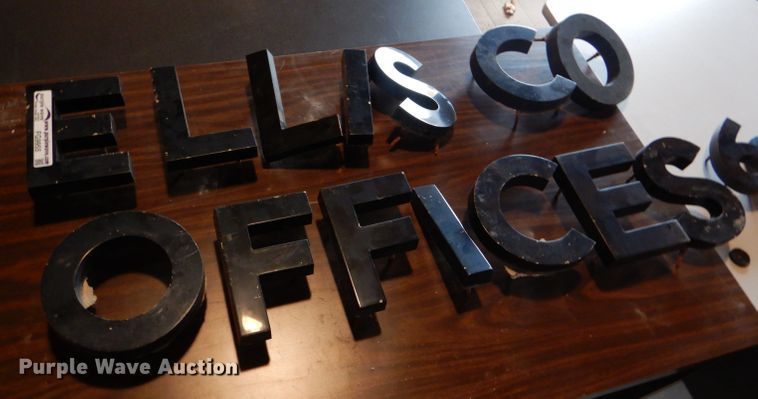 image for item FG9955 Metal letters