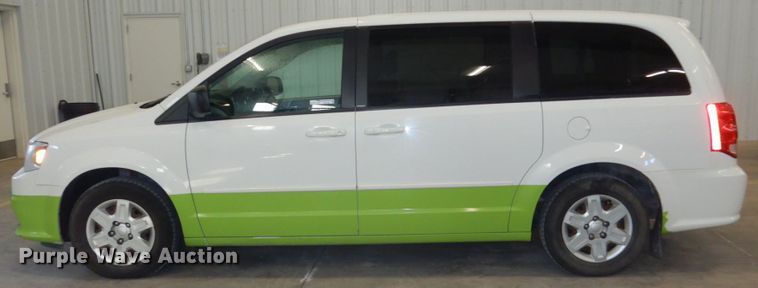image for item FU9125 2011 Dodge Grand Caravan van