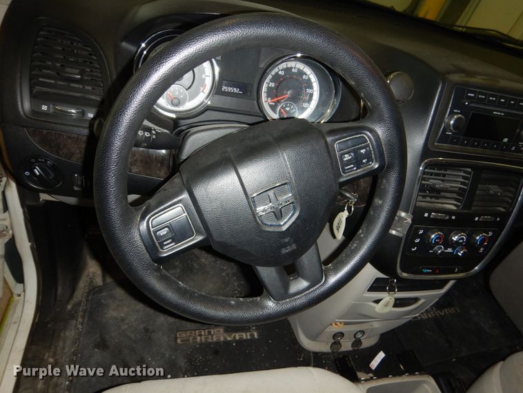 image for item FU9125 2011 Dodge Grand Caravan van