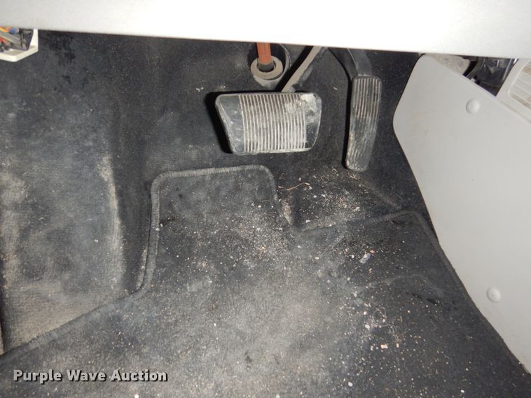 image for item FU9125 2011 Dodge Grand Caravan van