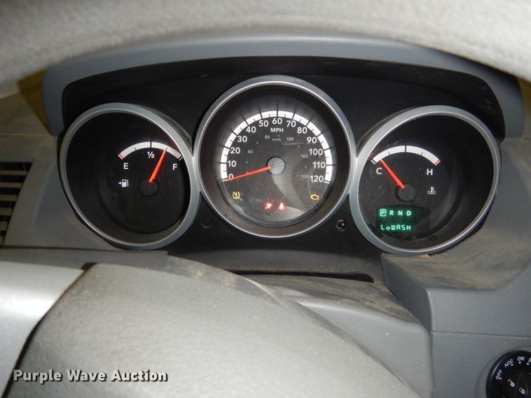 image for item FU9126 2010 Dodge Grand Caravan SE van