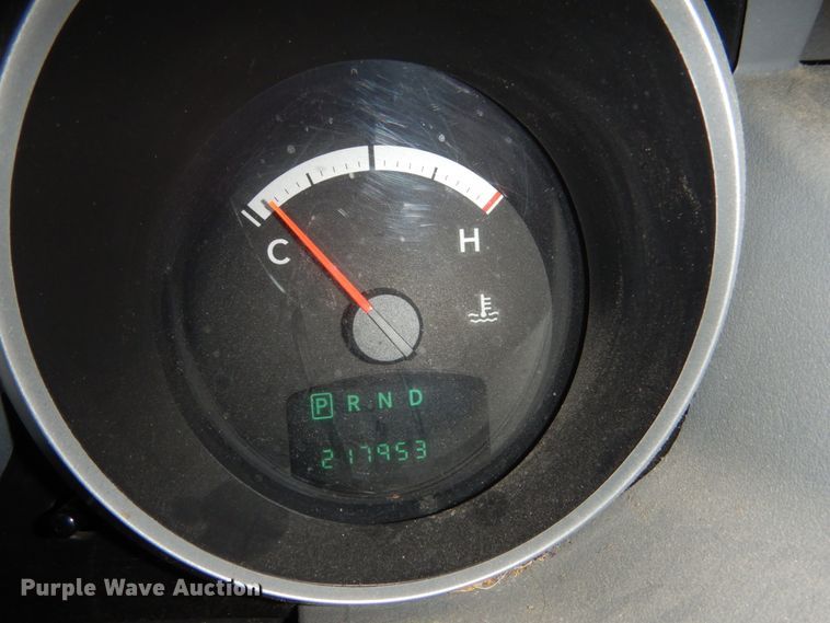 image for item FU9126 2010 Dodge Grand Caravan SE van