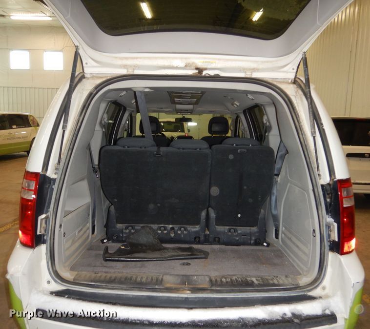 image for item FU9127 2010 Dodge Grand Caravan SXT handicap accessible van