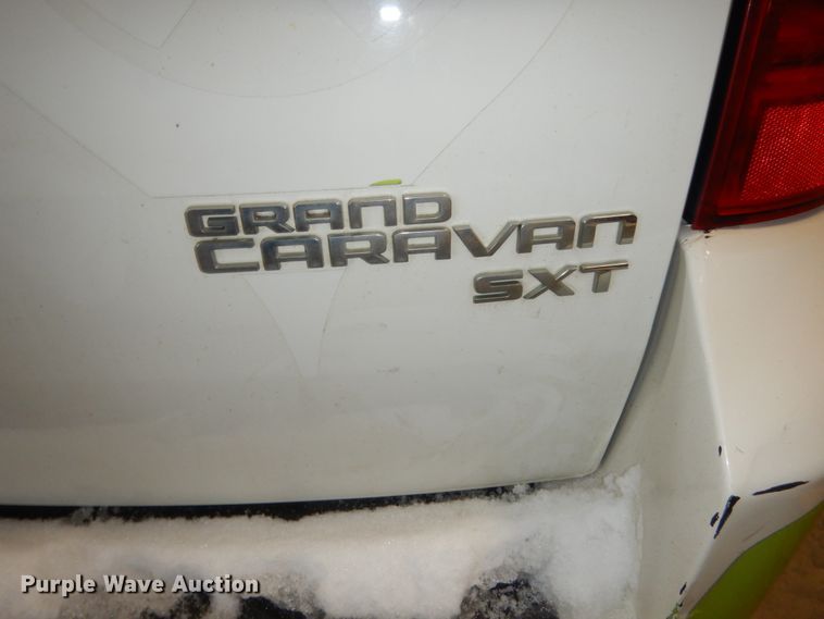 image for item FU9127 2010 Dodge Grand Caravan SXT handicap accessible van