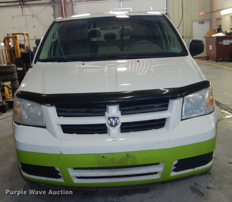 image for item FU9128 2010 Dodge Grand Caravan SE handicap accessible van