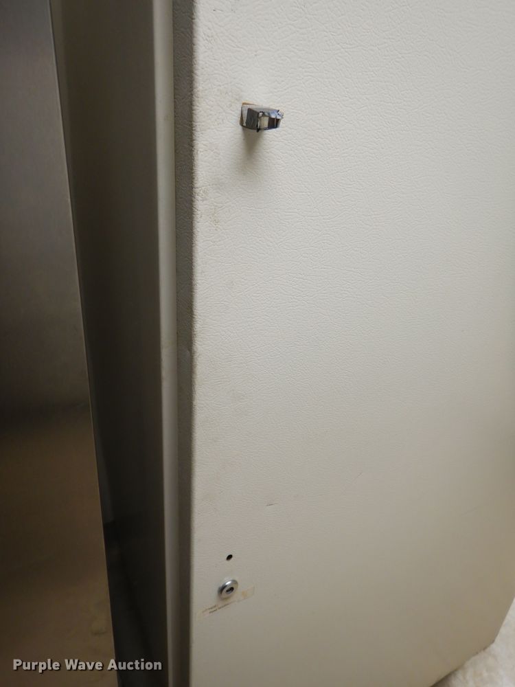 image for item GB9716 (3) refrigerators