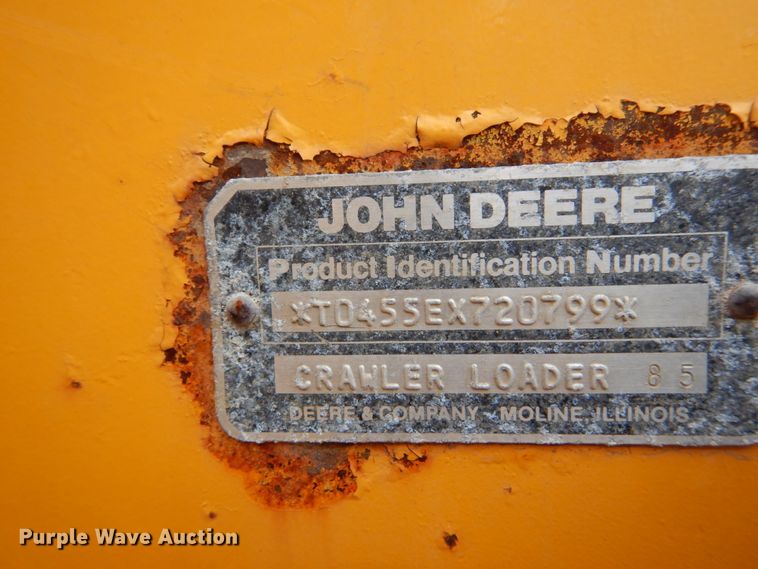 image for item GC9483 1985 John Deere 455E track loader